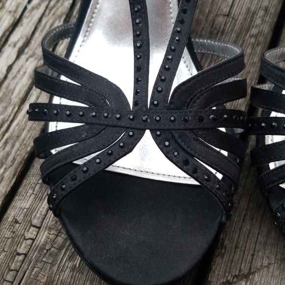 Nina black heels - Picture 3 of 8